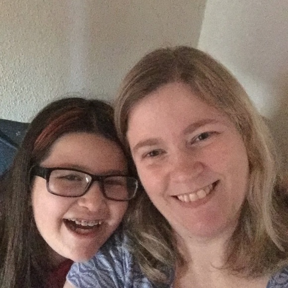 Meet your Posher, Patty - Picture 3 of 3